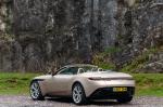 Aston Martin DB11 V8 Volante 2018 года (UK)